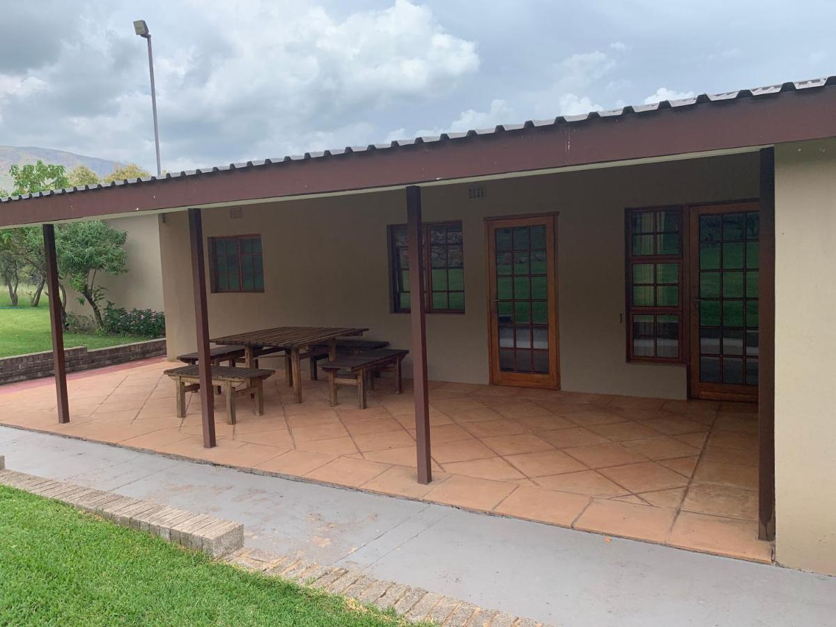Kransberg Country Lodge Guest Farm Thabazimbi Dış mekan fotoğraf